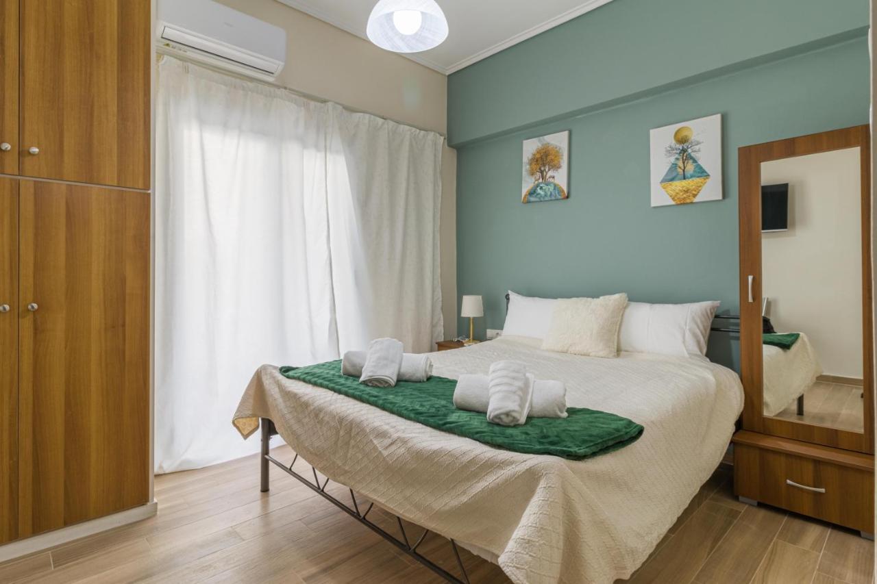 Апартаменты Couples Retreat, Fully Equipped Studio/ Loutraki Beach Экстерьер фото